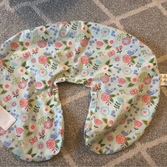 Floral Boppy Cover (cover only) - Picture 2 of 4